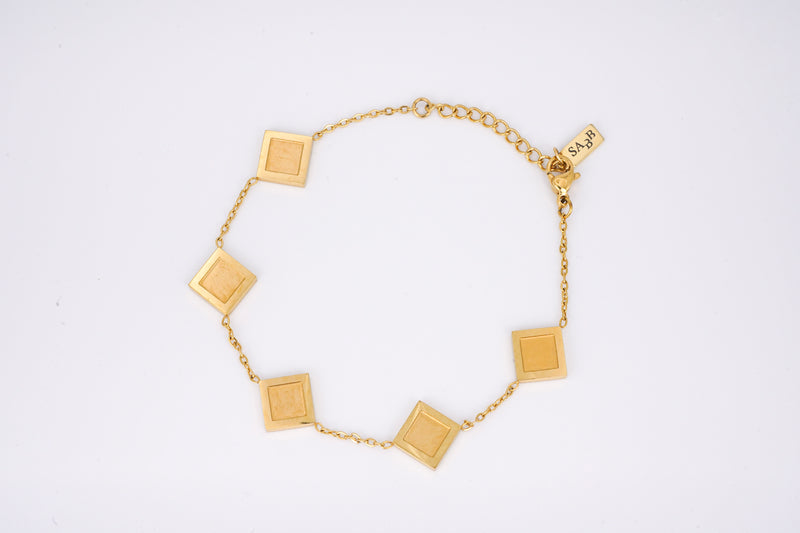 Gold Salient Bracelet